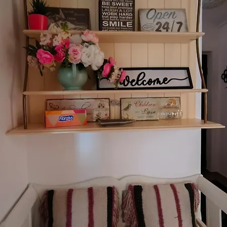 Sweet Garden Apartment