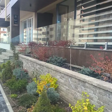 Apartment Sweet Garden *